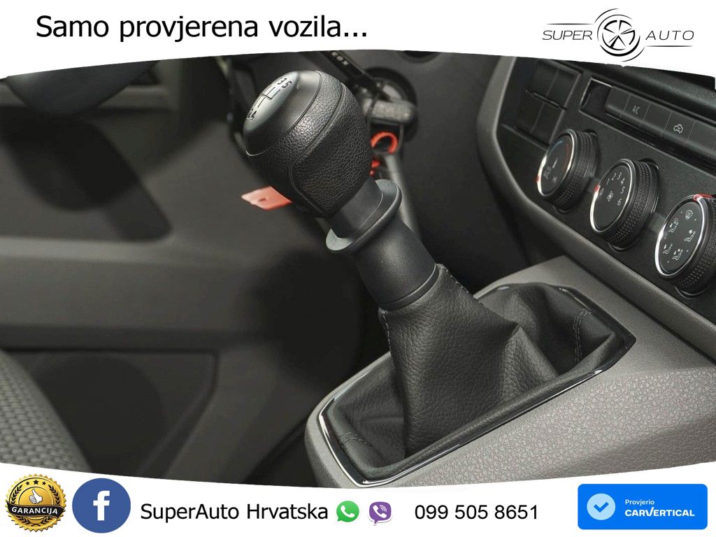 Volkswagen T6.1 Transporter Kasten 2.0 TDI AHK, Rear-View 110 KS