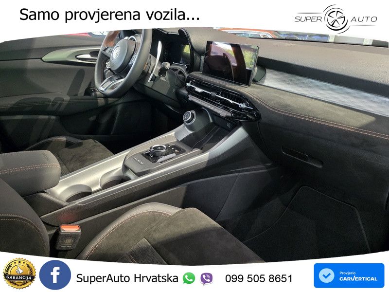 Alfa Romeo Tonale 1.3 T MultiAir (280 KS) Plug-in Hybrid eQ4 Automatic LED+GR SJED+ACC