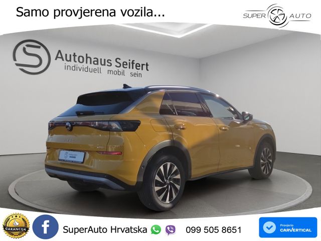 Volkswagen T-Roc II 1.5 eTSI (150 KS)  DSG LED+GR SJED+ACC