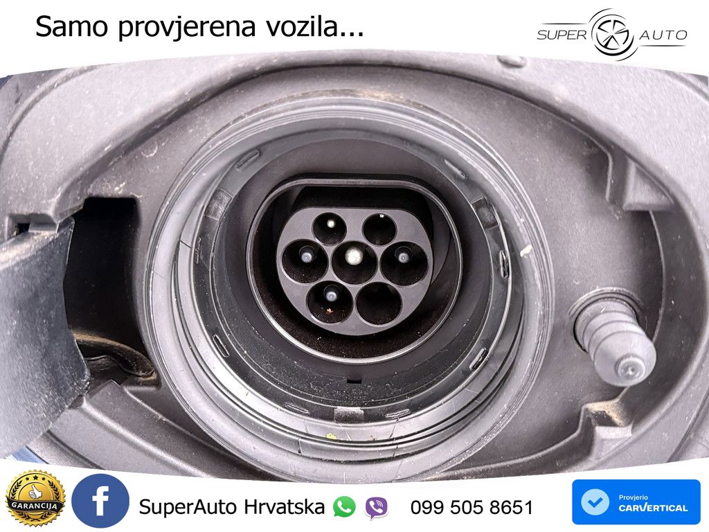 Volvo XC60 T8 AWD Geartronic ACC+HEAD+4xGR SJED+360+PANO