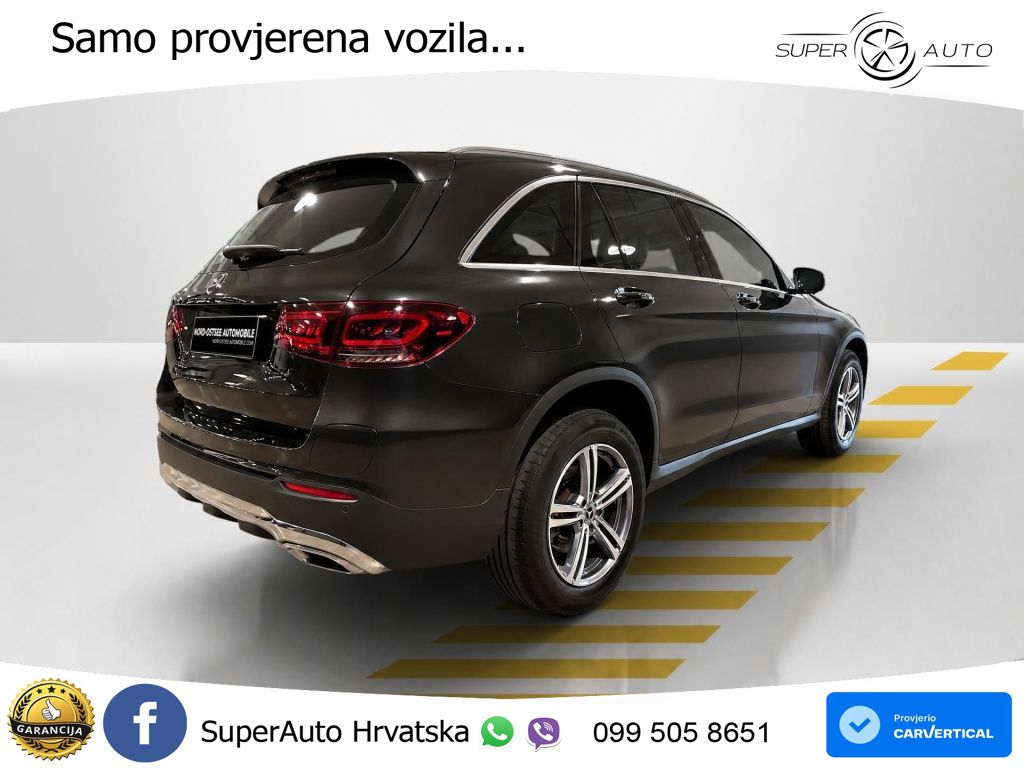 Mercedes GLC 300e (320 KS) 4MATIC 9G-TRONIC LED+GR SJED+ACC