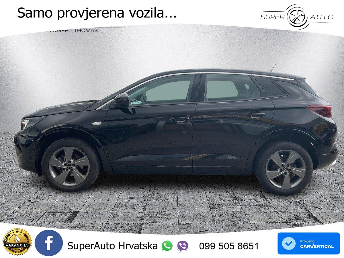 Opel Grandland 1.2i Turbo (130 KS) Automatic LED+GR SJED+ACC