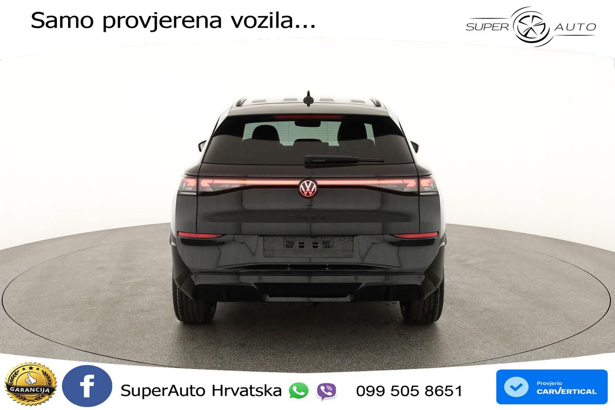 Volkswagen T-Roc 1.5 eTSI (150 KS)  DSG R-Line LED+GR SJED+ACC