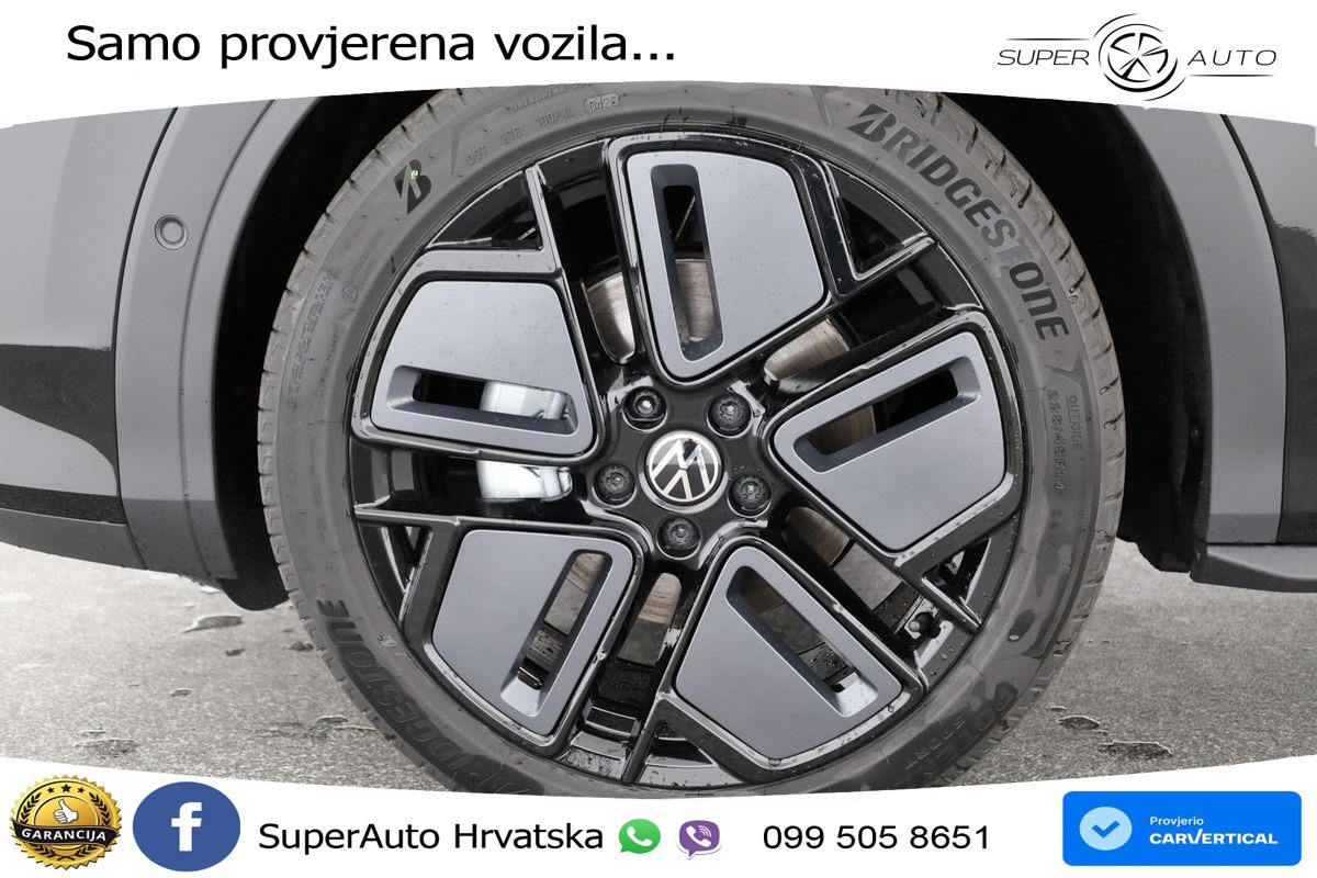 Volkswagen T-Roc 1.5 eTSI (150 KS)  DSG R-Line LED+GR SJED+ACC