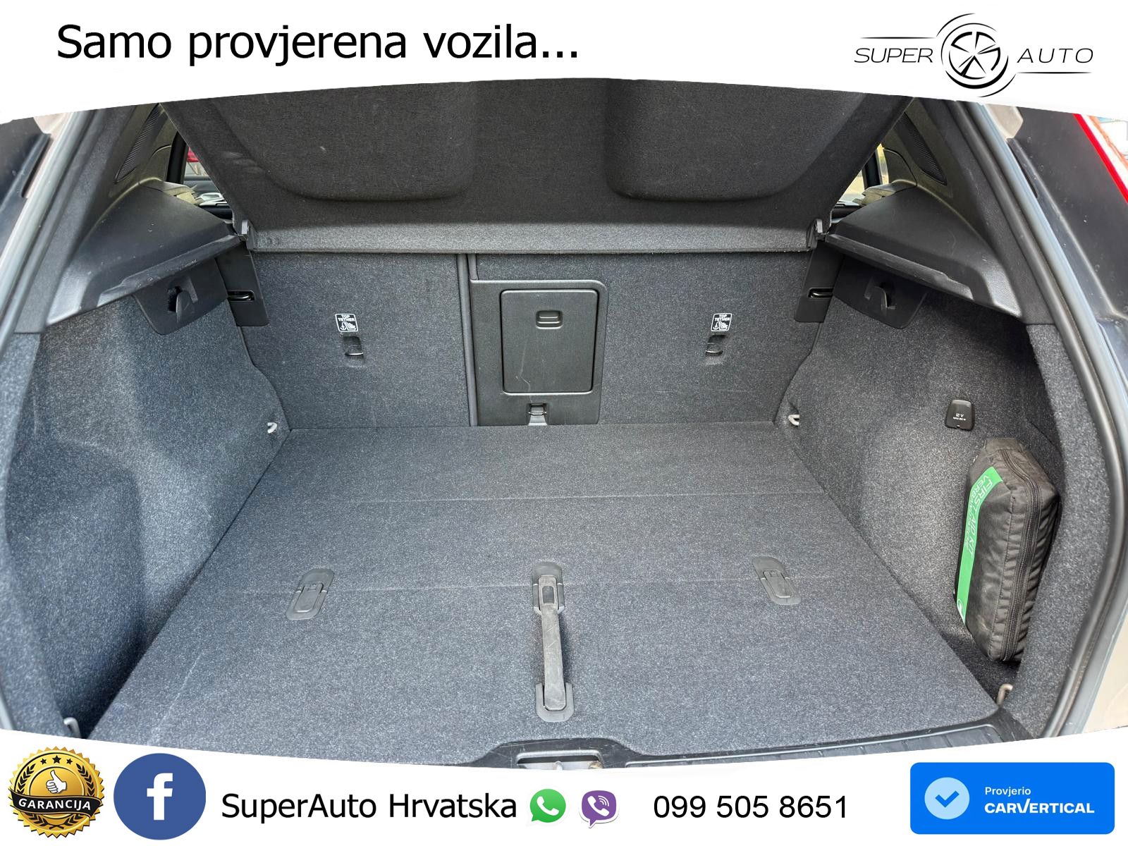 Volvo XC40 2.0 B4 AWD 197 KS Automatic LED+GR SJED+ACC