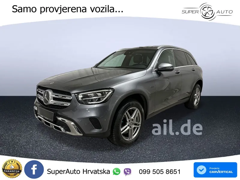 Mercedes GLC 300de (306 KS) 4MATIC 9G-TRONIC LED+GR SJED+ACC