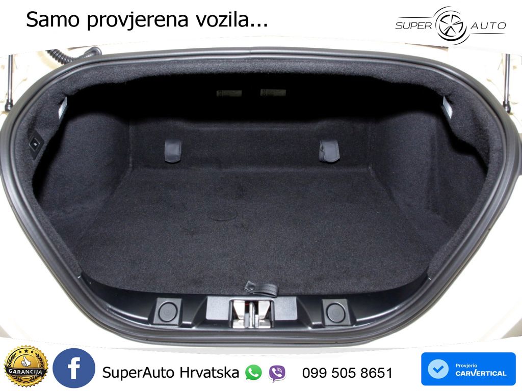 Ferrari Roma Spider 3.9 V8 (620 KS) F1 DCT