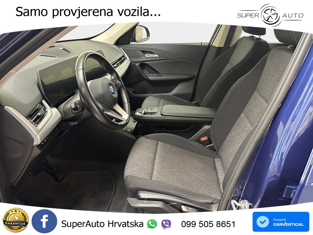 BMW iX1 68 kWh (313 KS) xDrive30