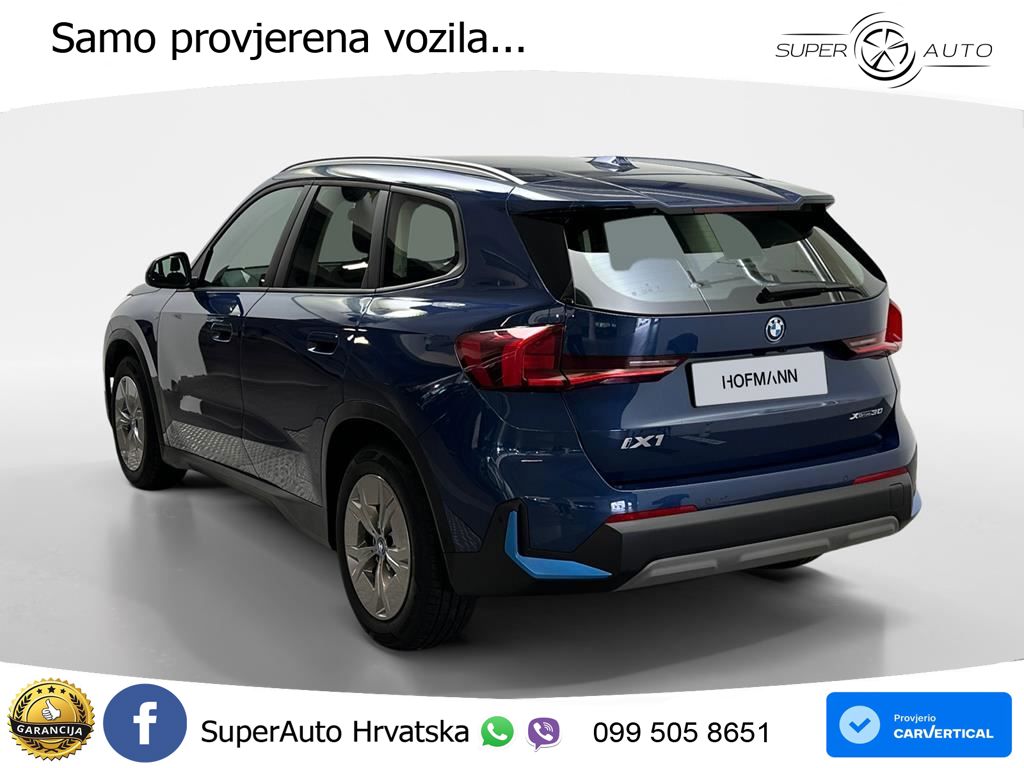 BMW iX1 68 kWh (313 KS) xDrive30