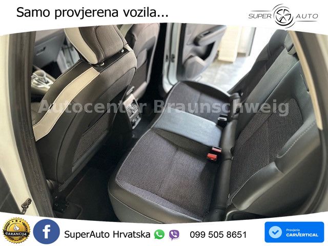 Renault Captur 1.3 TCe (140 KS) EDC Intens