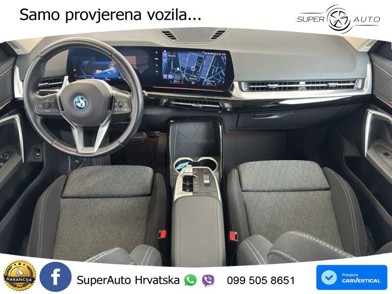 BMW iX1 68 kWh (313 KS) xDrive30
