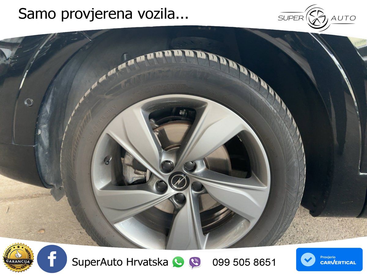 Opel Grandland 1.2i Turbo (130 KS) Automatic GS LED+GR SJED+ACC