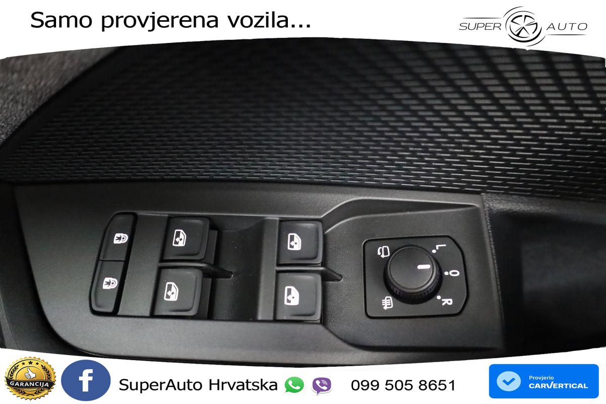 Škoda Octavia Combi 2.0 TDI (150 KS) DSG Selection LED+GR SJED+ACC