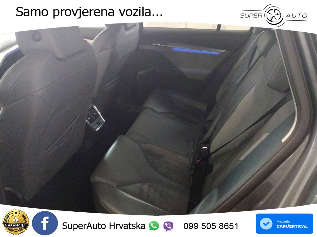 Škoda Enyaq iV 80x 82 kWh (265 KS) AWD Lounge ACC+HEAD+4xGR SJED+360+PANO