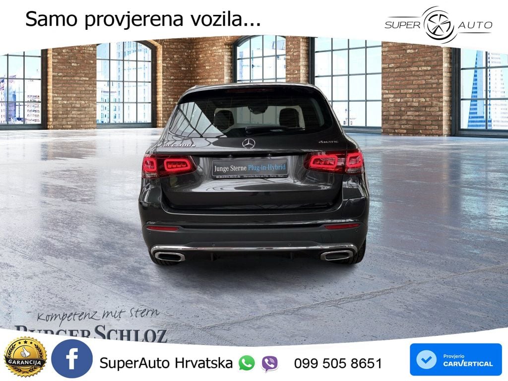 Mercedes GLC 300e (320 KS) 4MATIC 9G-TRONIC AMG LED+GR SJED+ACC
