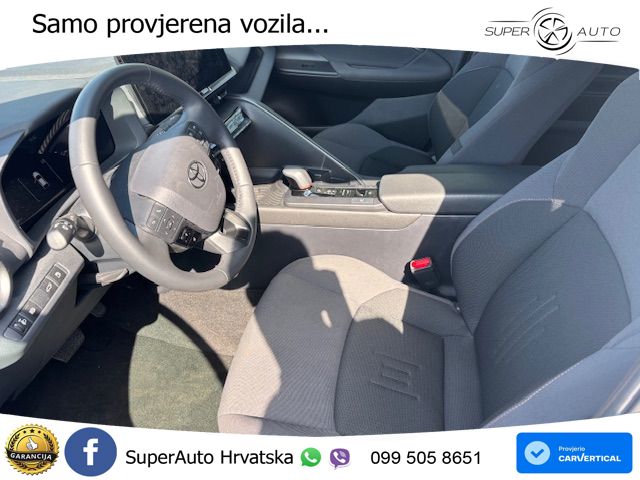 Toyota C-HR 2.0 (198 KS) Hybrid e-CVT Team Deutschland LED+GR SJED+ACC