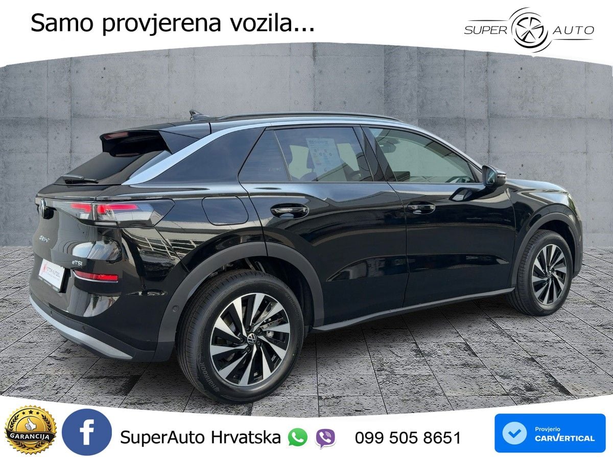 Volkswagen T-Roc 1.5 eTSI (116 KS)  DSG LED+GR SJED+ACC
