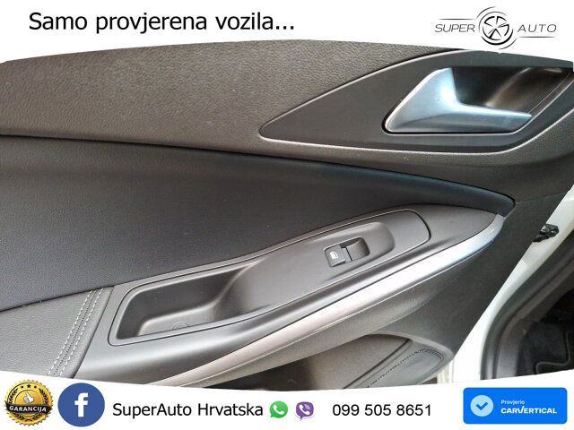 Opel Grandland 1.2i Turbo (130 KS) Automatic GS LED+GR SJED+ACC
