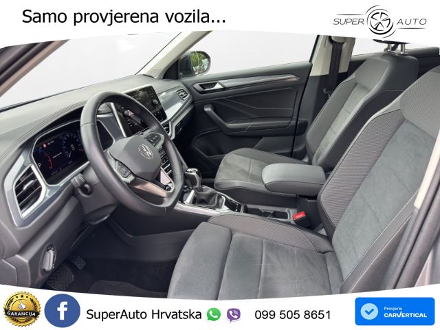 Volkswagen T-Roc 1.5 TSI (150 KS) DSG LED+GR SJED+ACC