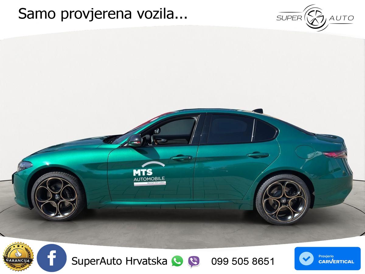 Alfa Romeo Giulia 2.0 Turbo (280 KS) Q4 Automatic LED+GR SJED+ACC