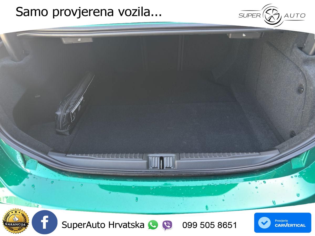 Alfa Romeo Giulia 2.0 Turbo (280 KS) Q4 Automatic LED+GR SJED+ACC