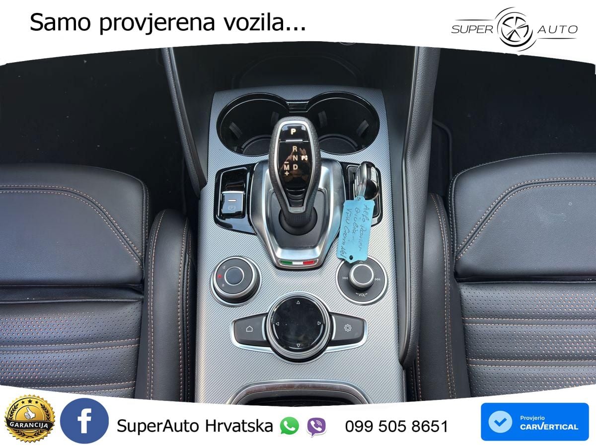 Alfa Romeo Giulia 2.0 Turbo (280 KS) Q4 Automatic LED+GR SJED+ACC