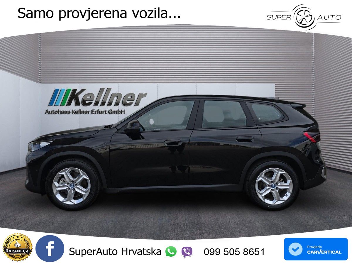 BMW iX1 68 kWh (313 KS) xDrive30 LED+GR SJED+ACC