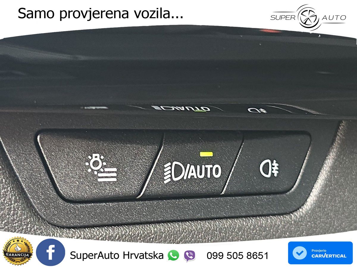 BMW iX1 68 kWh (313 KS) xDrive30 LED+GR SJED+ACC