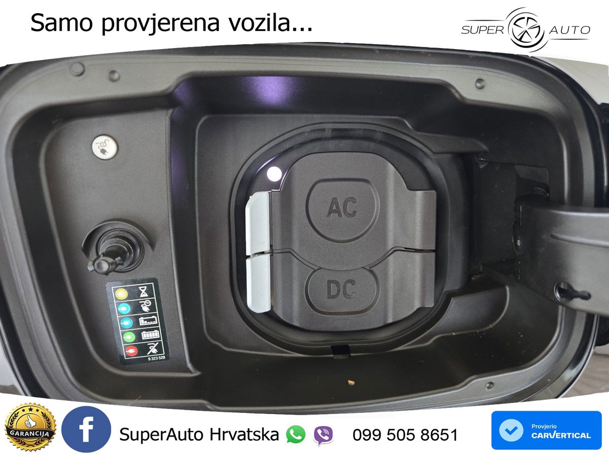 BMW iX1 68 kWh (313 KS) xDrive30 LED+GR SJED+ACC