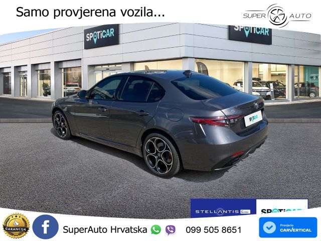 Alfa Romeo Giulia 2.0 Turbo (280 KS) AWD Automatic LED+GR SJED+ACC