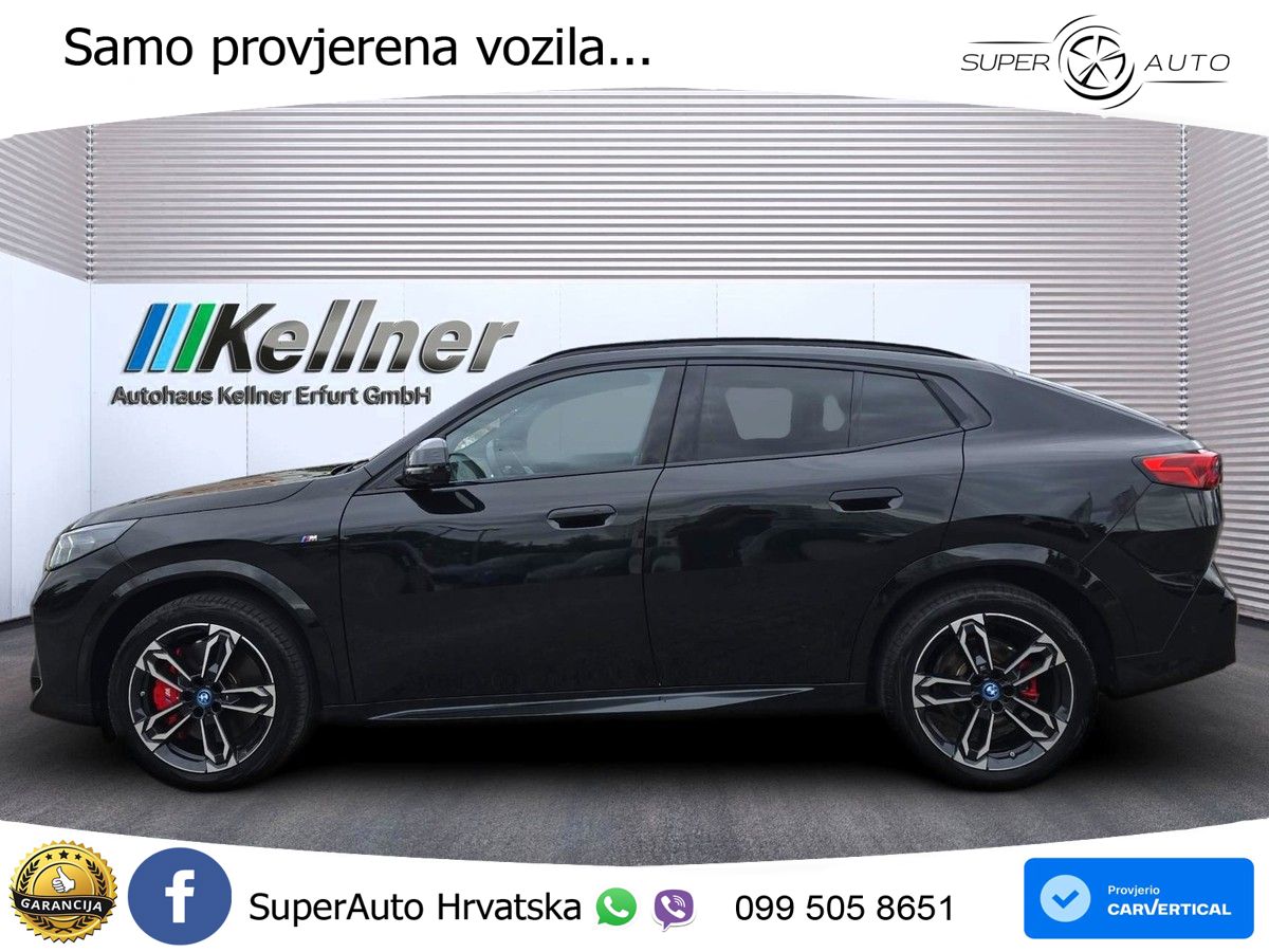 BMW iX2 66.5 kWh (204 KS) eDrive20