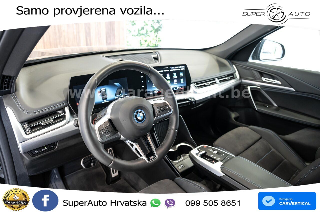 BMW iX1 68 kWh (313 KS) xDrive30