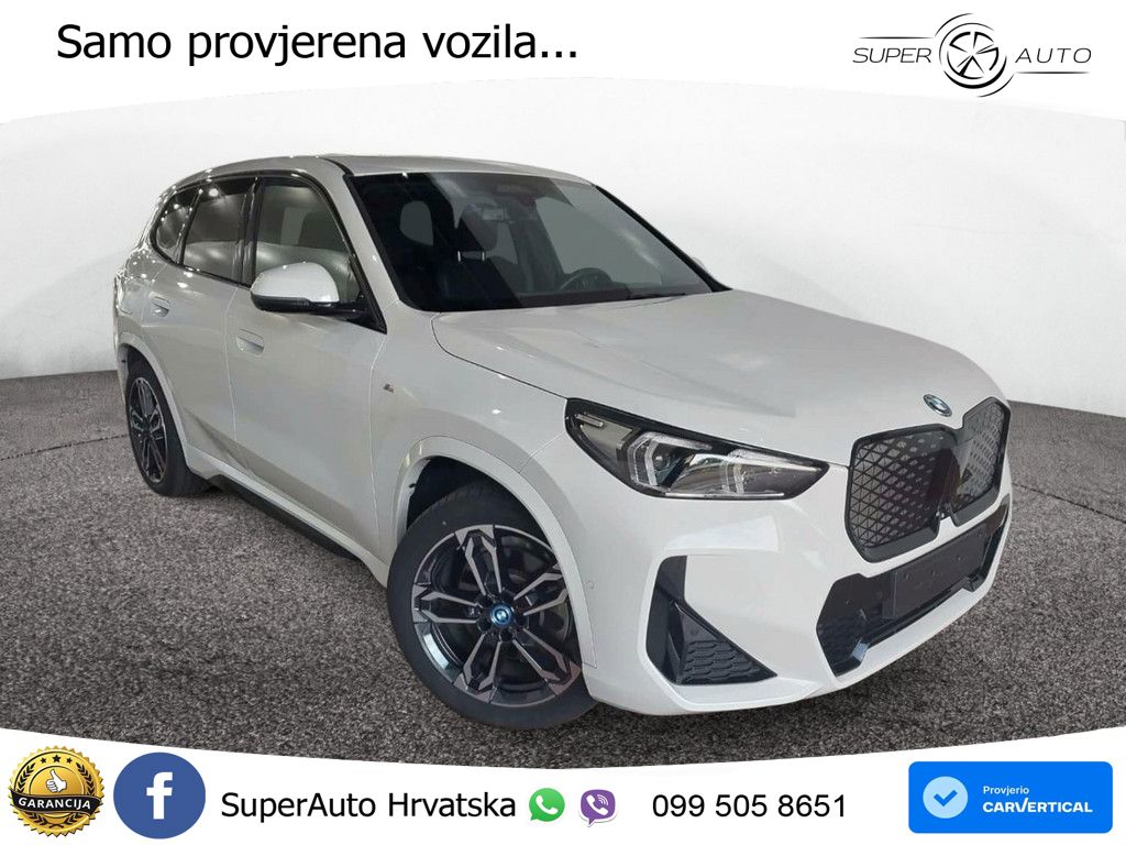 BMW iX1 68 kWh (313 KS) xDrive30