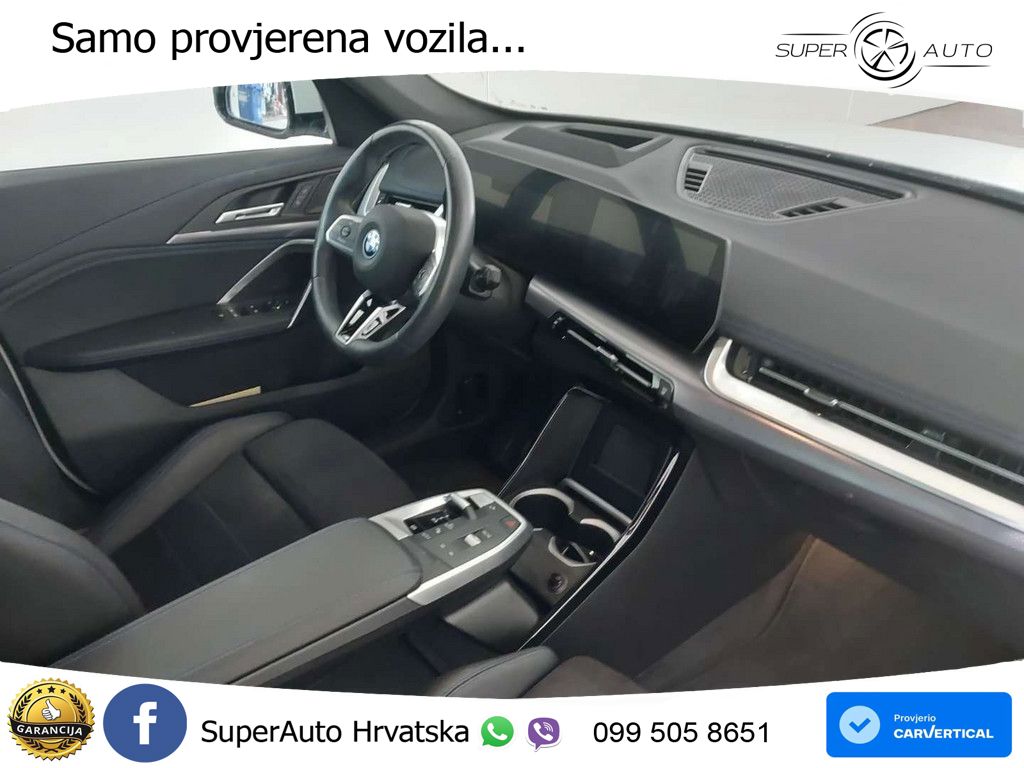 BMW iX1 68 kWh (313 KS) xDrive30