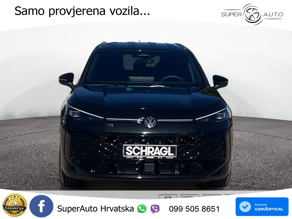 Volkswagen T-Roc 1.5 eTSI (150 KS)  DSG R-Line LED+GR SJED+ACC
