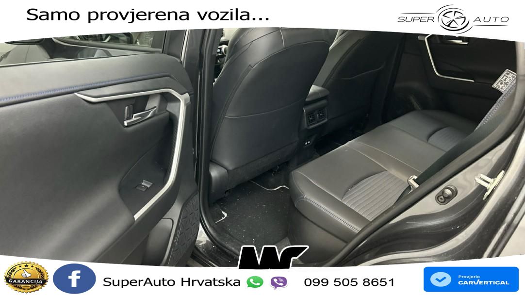 Toyota RAV4 2.5 (218 KS) Hybrid eCVT Style LED+GR SJED+ACC