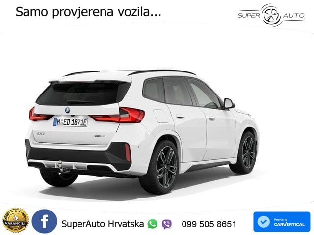BMW iX1 68 kWh (313 KS) xDrive30 LED+GR SJED+ACC