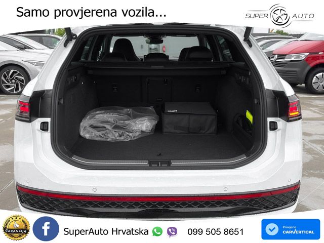 Volkswagen Passat Variant 1.5 TSI (204 KS) eHybrid DSG R-Line LED+GR SJED+ACC