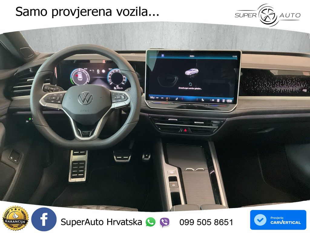 Volkswagen Passat Variant 1.5 TSI (204 KS) eHybrid DSG R-Line LED+ACC