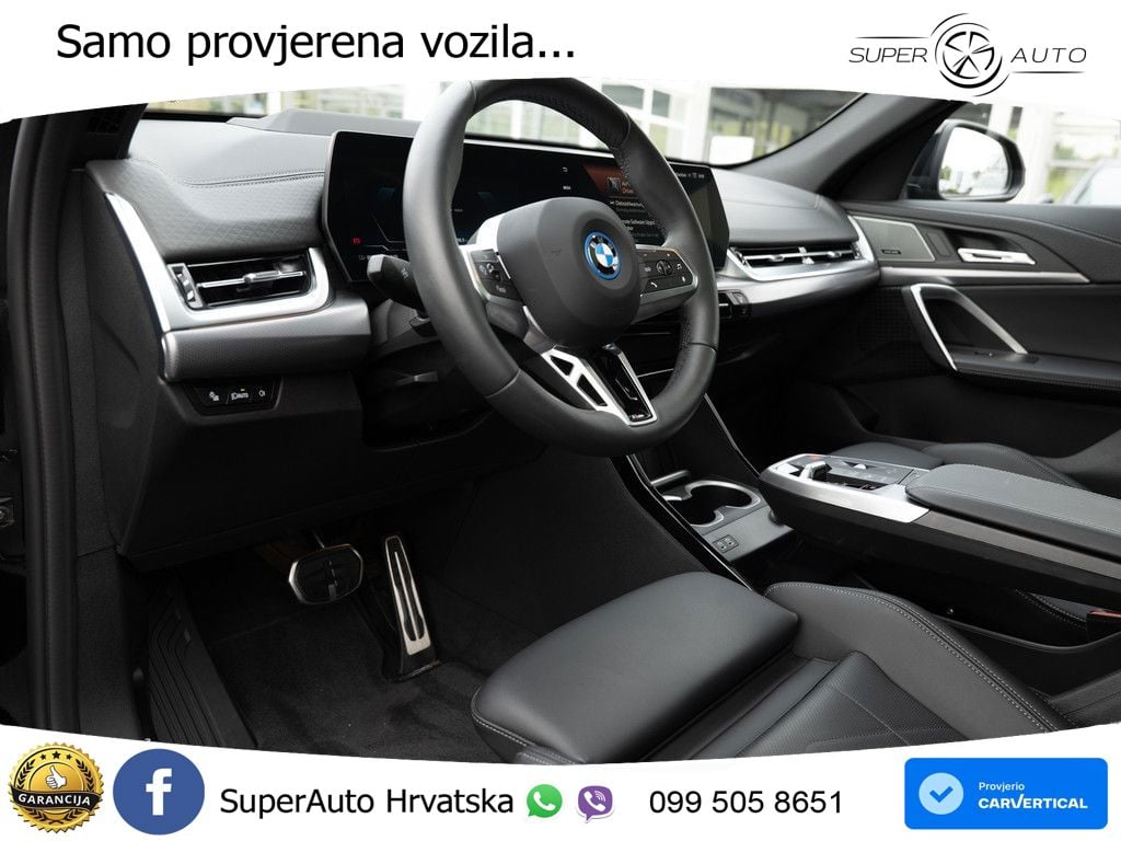 BMW iX2 66.5 kWh (313 KS) xDrive30