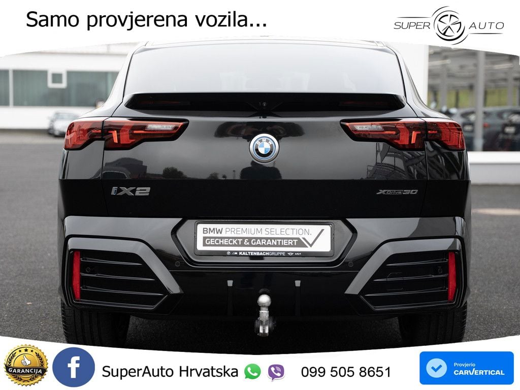 BMW iX2 66.5 kWh (313 KS) xDrive30