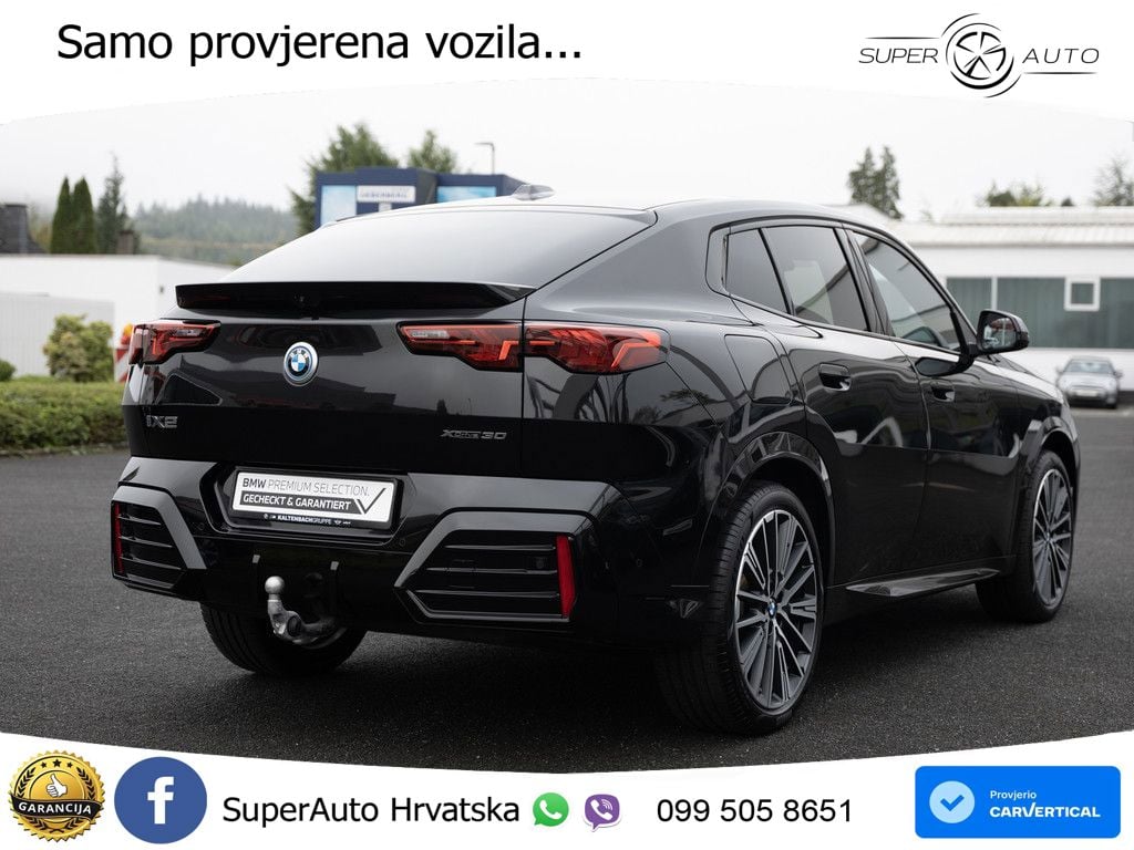 BMW iX2 66.5 kWh (313 KS) xDrive30