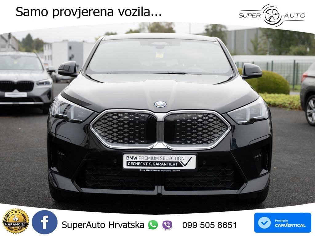 BMW iX2 66.5 kWh (313 KS) xDrive30
