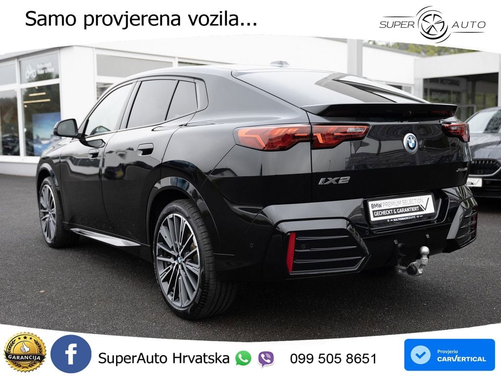 BMW iX2 66.5 kWh (313 KS) xDrive30