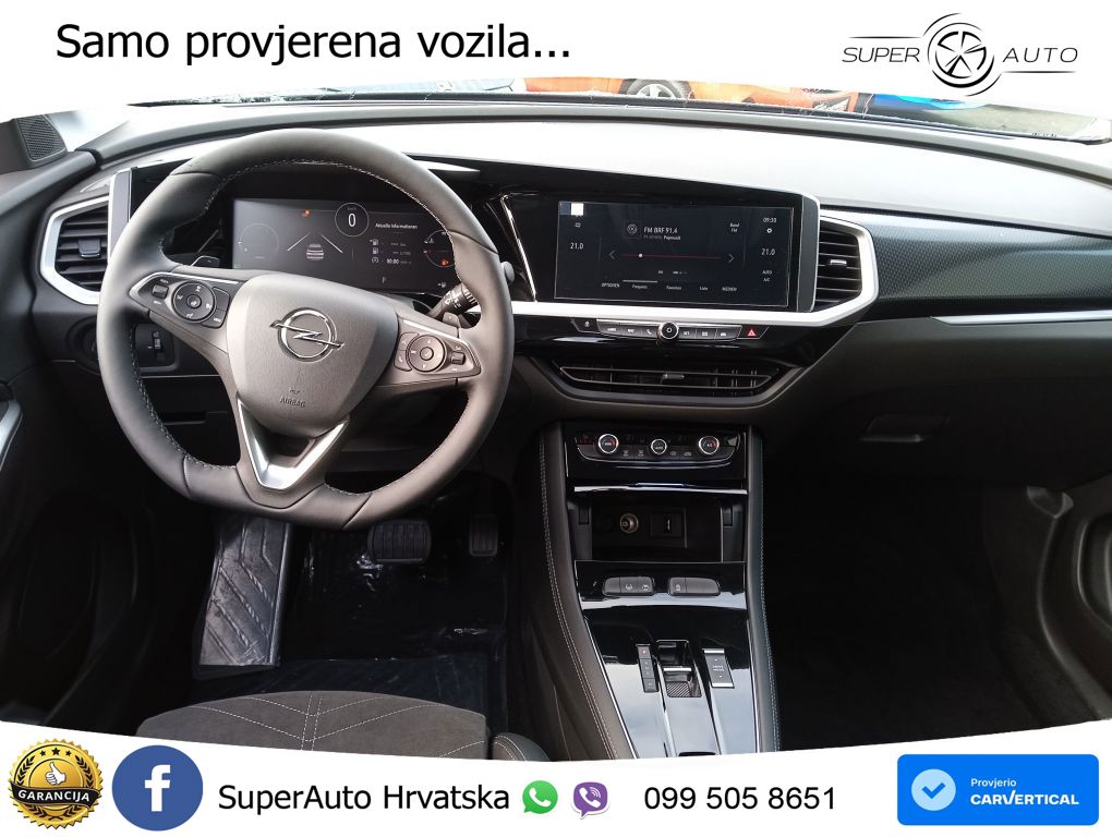Opel Grandland 1.2i Turbo (130 KS) Automatic Ultimate LED+GR SJED+ACC