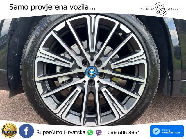 BMW iX1 68 kWh (313 KS) xDrive30