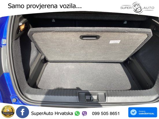 Renault Captur 1.3 TCe (140 KS) Intens