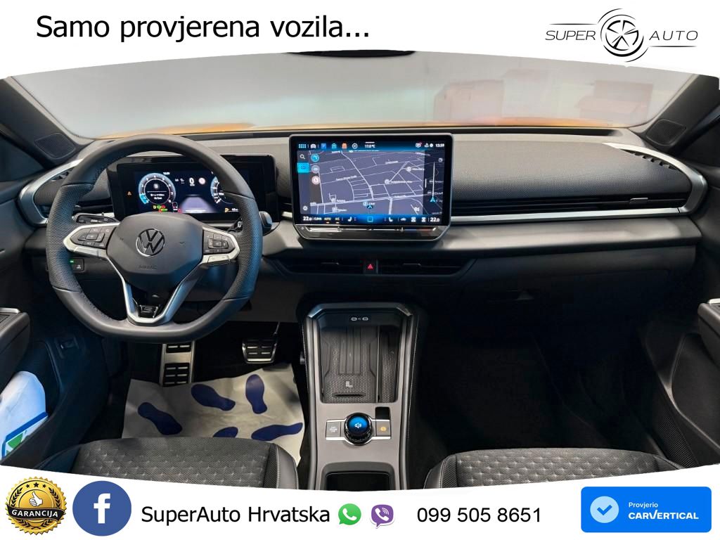 Volkswagen T-Roc 1.5 eTSI (150 KS)  DSG R-Line LED+GR SJED+ACC