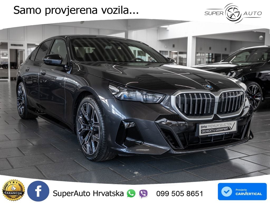 BMW 520i (208 KS) Steptronic M Sport ACC+HEAD+4xGR SJED+360+PANO