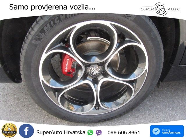 Alfa Romeo Stelvio 2.2 MultiJet II (210 KS) Q4 Automatic LED+GR SJED+ACC